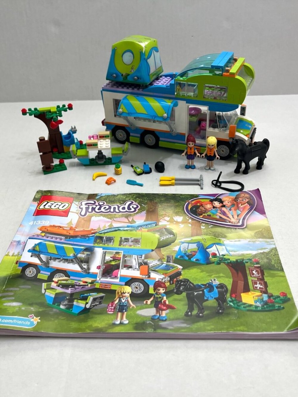 Lego Friends Mia's Camper Van #41339 RETIRED